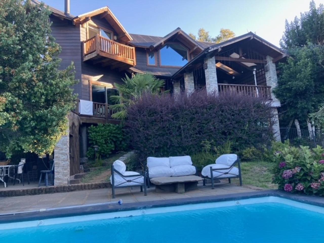 Gaestehaus, Pucon, Hostels, A Cozy Space *