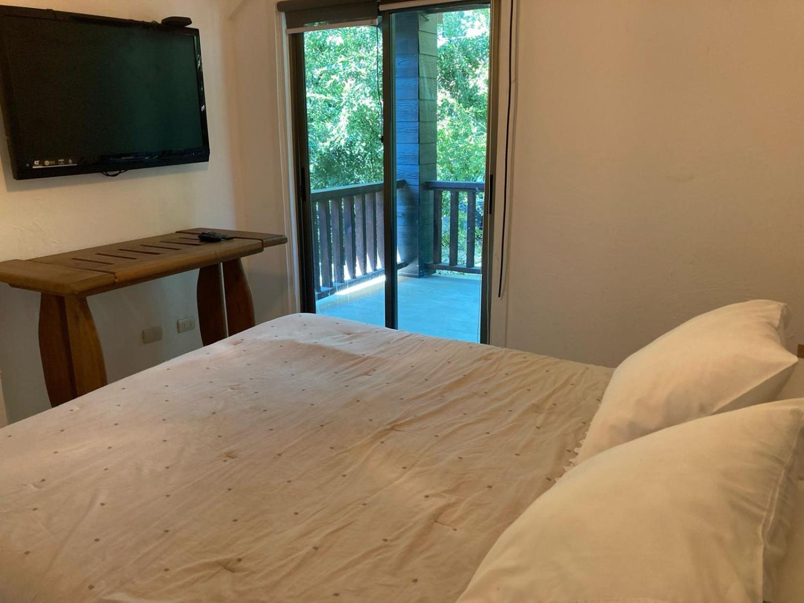 Homestay Gaestehaus, Pucon, Hostels, A Cozy Space Pucon